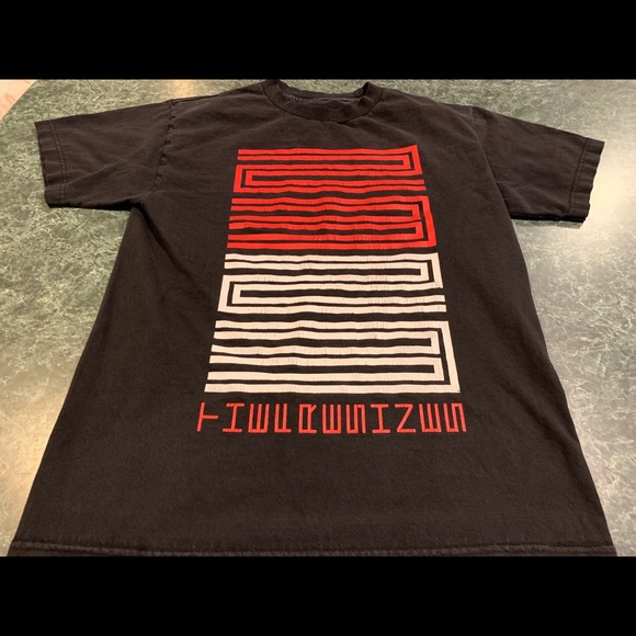 The Freshnes Jordan 23 Black & Red Tee Size Medium - Picture 1 of 3